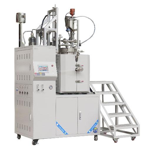 Vertical homogenization melting furnace